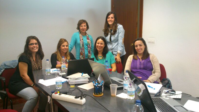 Se celebra en Granada el taller para la gestión de la plataforma web del Colegio