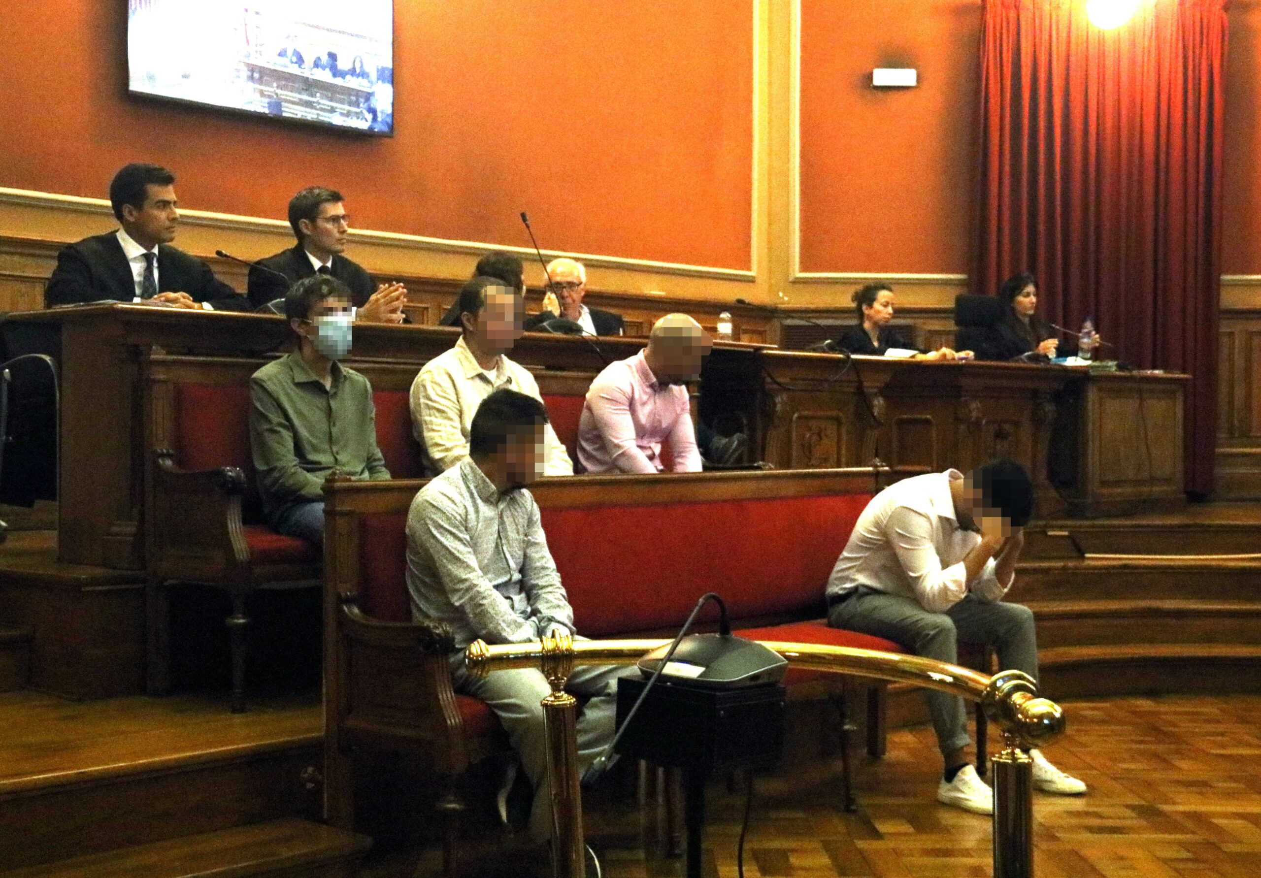La justicia vuelve a fallar en el caso de la Manada de Castelldefels